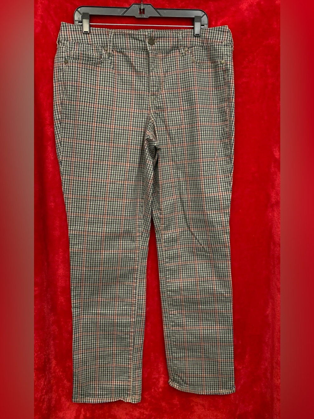 Code Bleu- Women’s Houndstooth Chinos in Tan,Red, Blue, and Green.